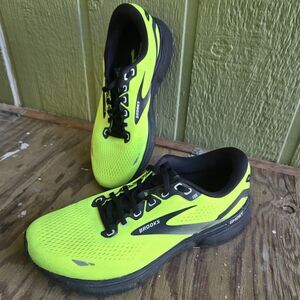 Brooks Ghost 15 Running Shoes Neon Yellow Mesh Mens 9 Athletic Walking Sneakers
